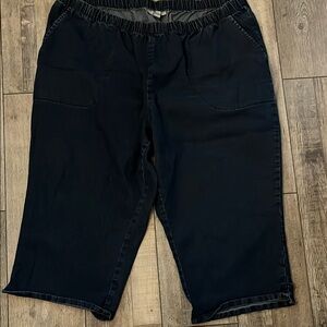 Woman Within capri dark blue Elastic Waist Jeans, Plus Size 30W, EUC